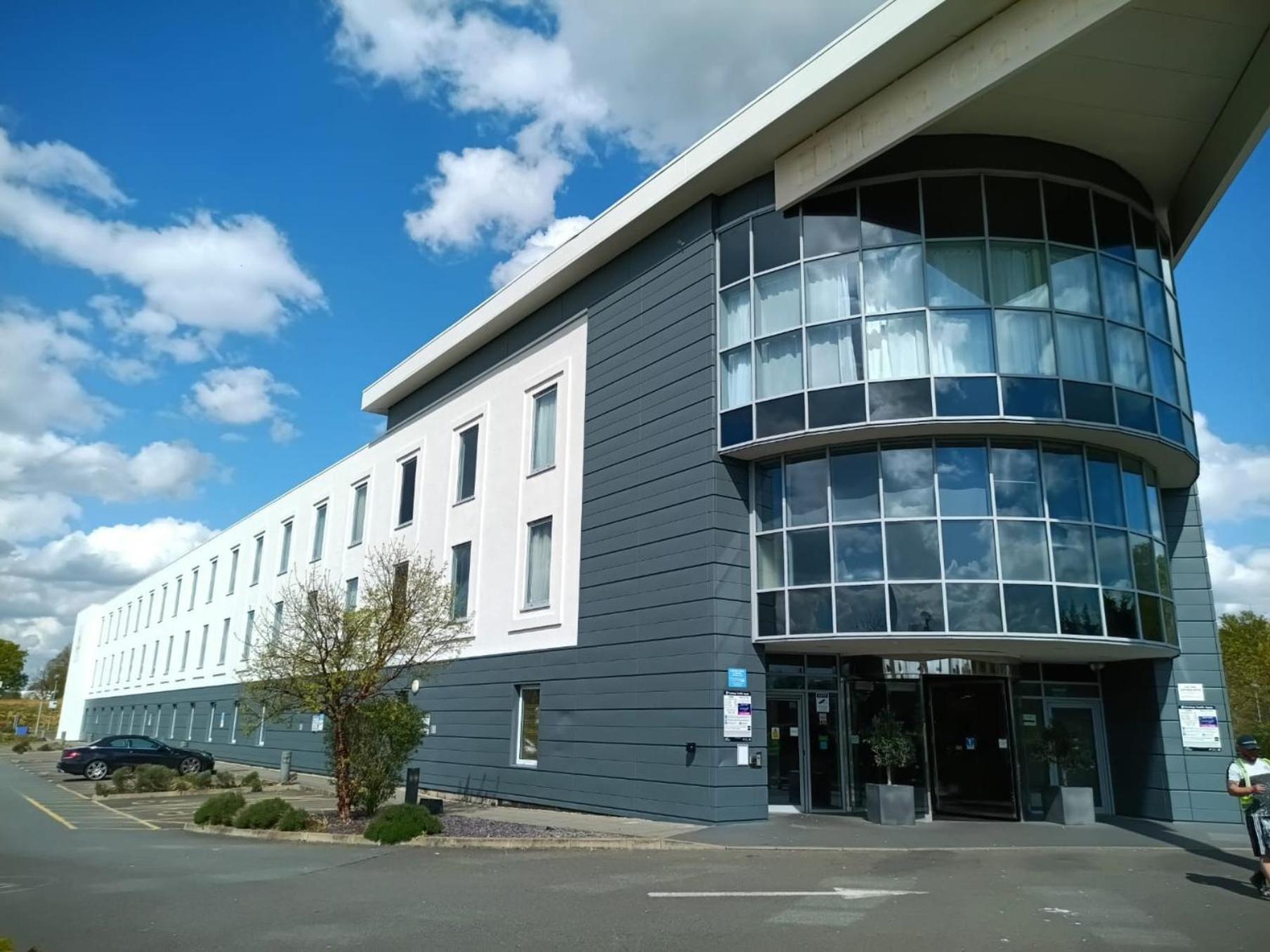 London Luton Vale Luton (Bedfordshire)