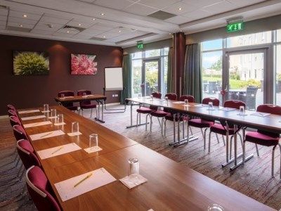 Hotel London Luton Vale 3*